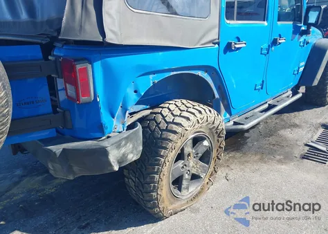 2012 Jeep Wrangler Unlimited Sport z USA, uszkodzony, nr VIN 1C4BJWDG6CL107380